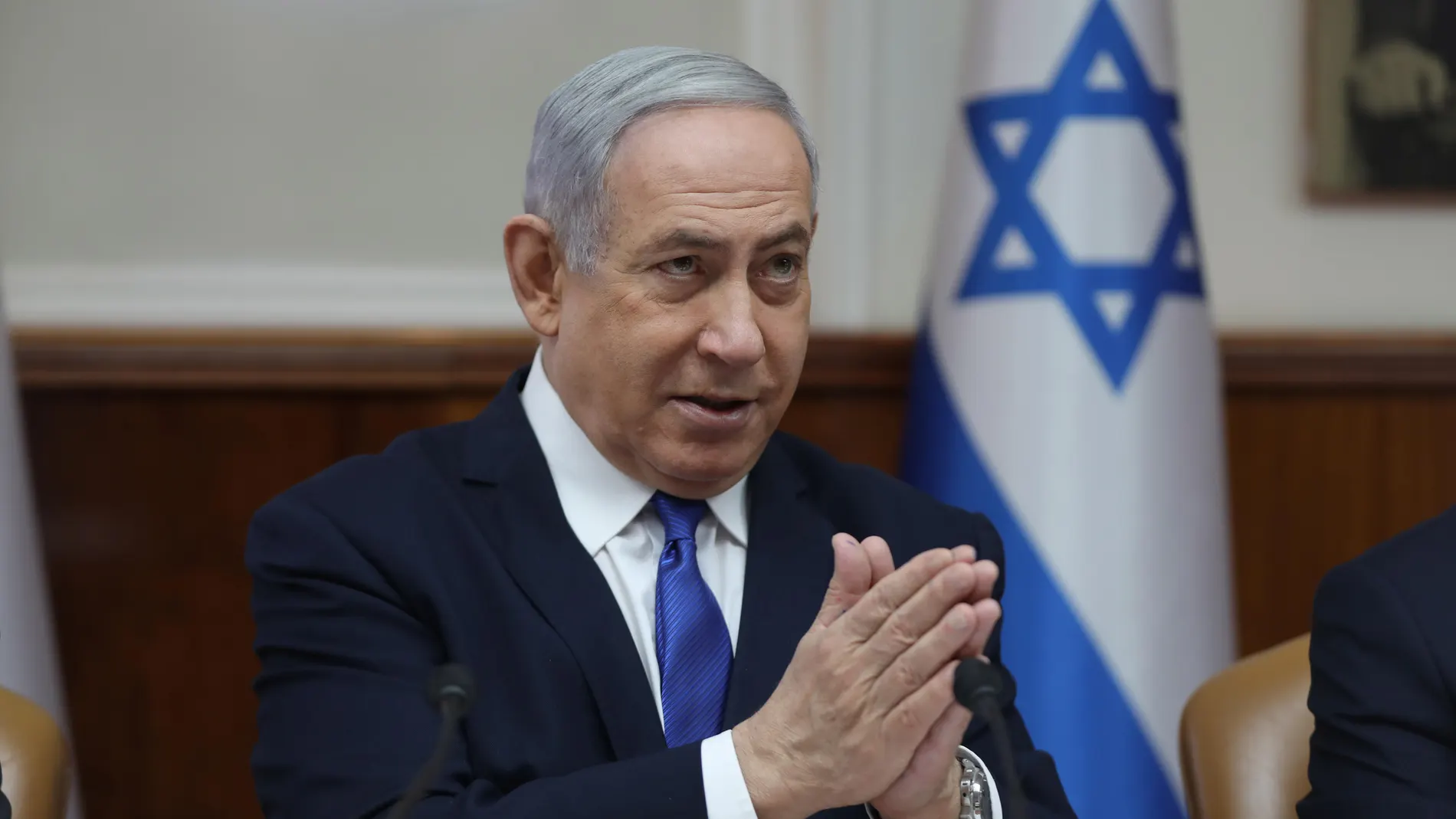 Israeli Prime Minister Banjamin Netanyahu withdraws bid for parliamentary immunity
