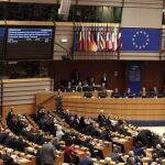 El Parlamento Europeo aprueba por 621 votos a favor, 49 en contra y 13 abstenciones el acuerdo de retirada del Reino Unido de la Unión Europea. Paso previo a la ratificación por parte del Consejo que se formalizará hoy