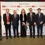 De izquierda a derecha: Ricardo Pumar, presidente de Cesur; Guillaume Duverdier, presidente de Heineken; Francisco Cosentino, Grupo Cosentino; infanta doña Elena de Borbón; Carlos Herrera; Ismael Clemente de Merlin Propertis; Fernando Seco, vicepresidente ejecutivo y fundador de Cesur.