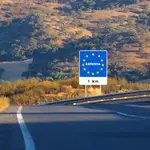 Carretera de entrada a territorio español