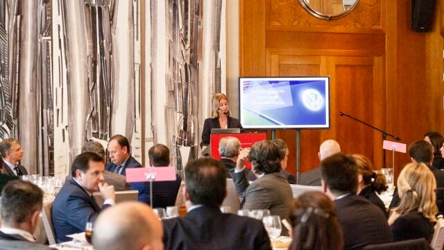El acto fue organizado por la Asociación Española de Directivos (AED) en el Hotel The Westin Valencia