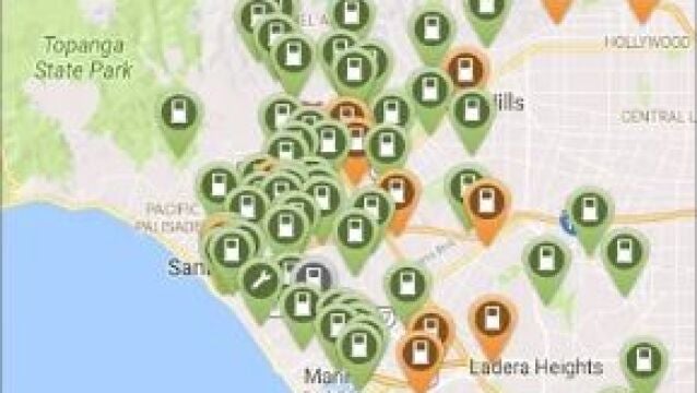 La app PlugShare localiza y puntúa los puntos de recarga de coches eléctricos e incluye comentarios