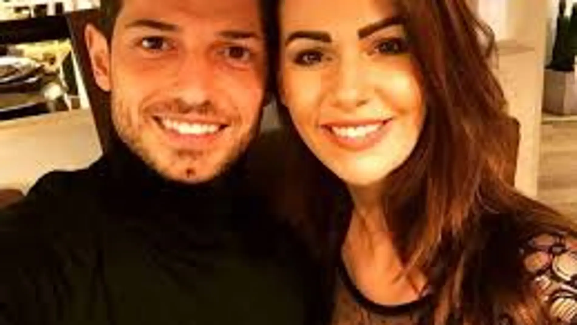 El futbolista Blerim Dzemaili y su ex mujer Erjona Sulejmani