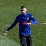 Carrasco, en su primer entrenamiento con el Atlético