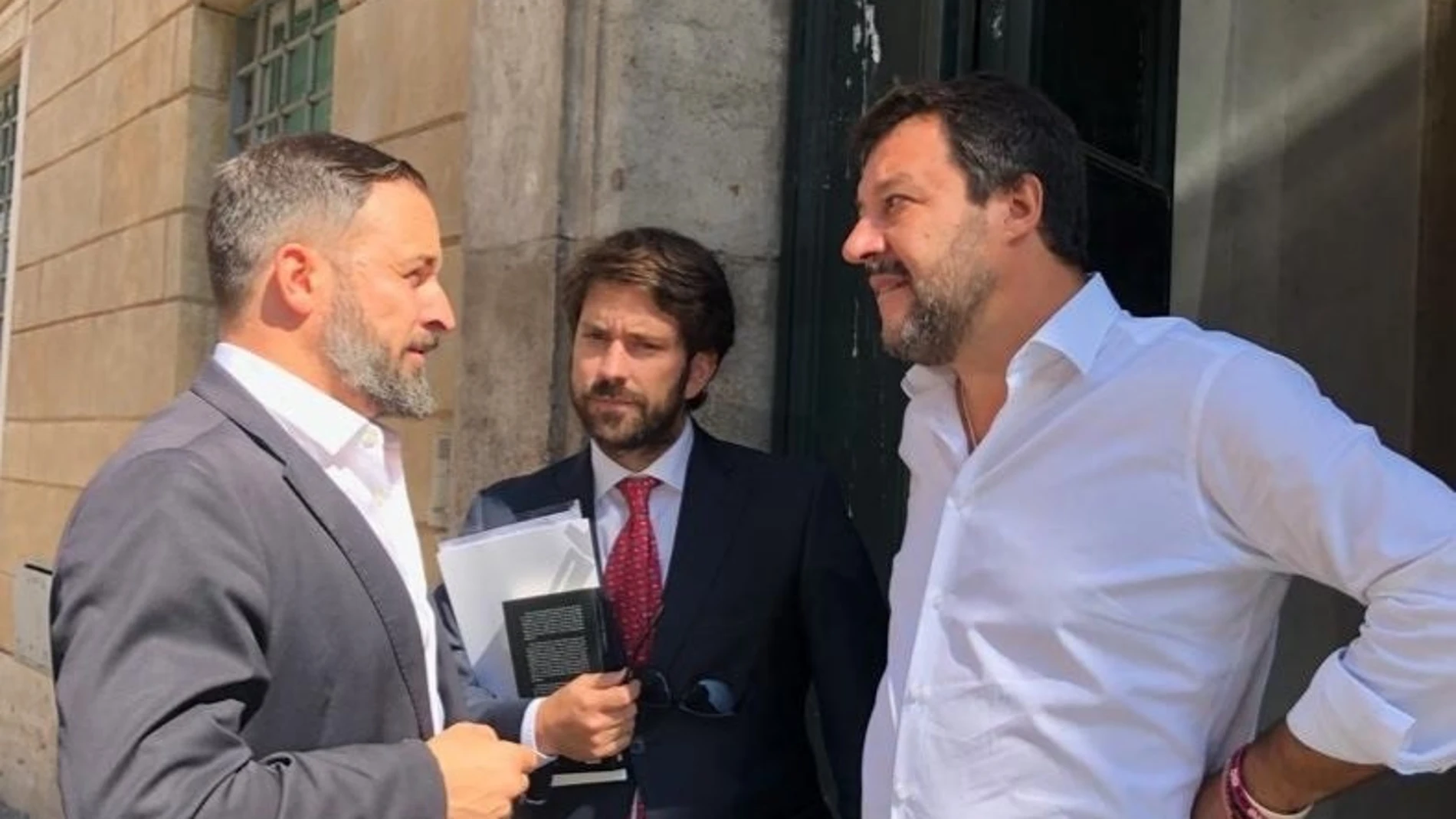 Abascal asistirá en Roma a una cumbre junto a Orban, Salvini y la sobrina de Le Pen