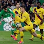 GRAF7699. SEVILLA, 09/02/2020.- Nabil Fekir con el Betis frente al Barcelona. EFE/Julio Muñoz