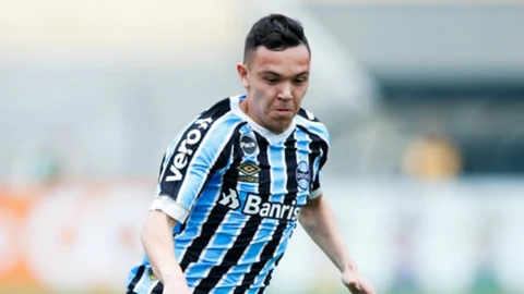 Pepê con el Gremio.