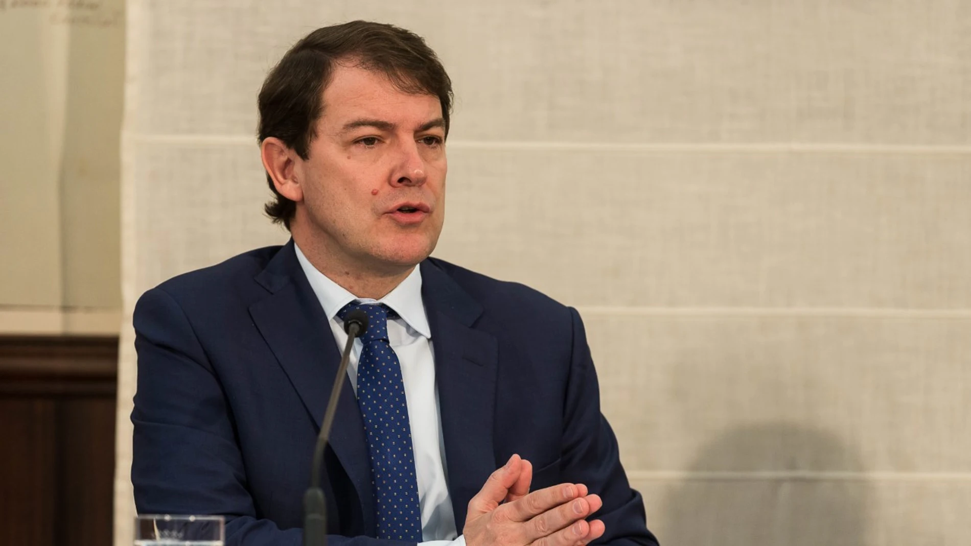 El presidente de la Junta, Alfonso Fernández Carriedo, durante el anuncio de la eliminación del Impuesto de Sucesiones y Donaciones