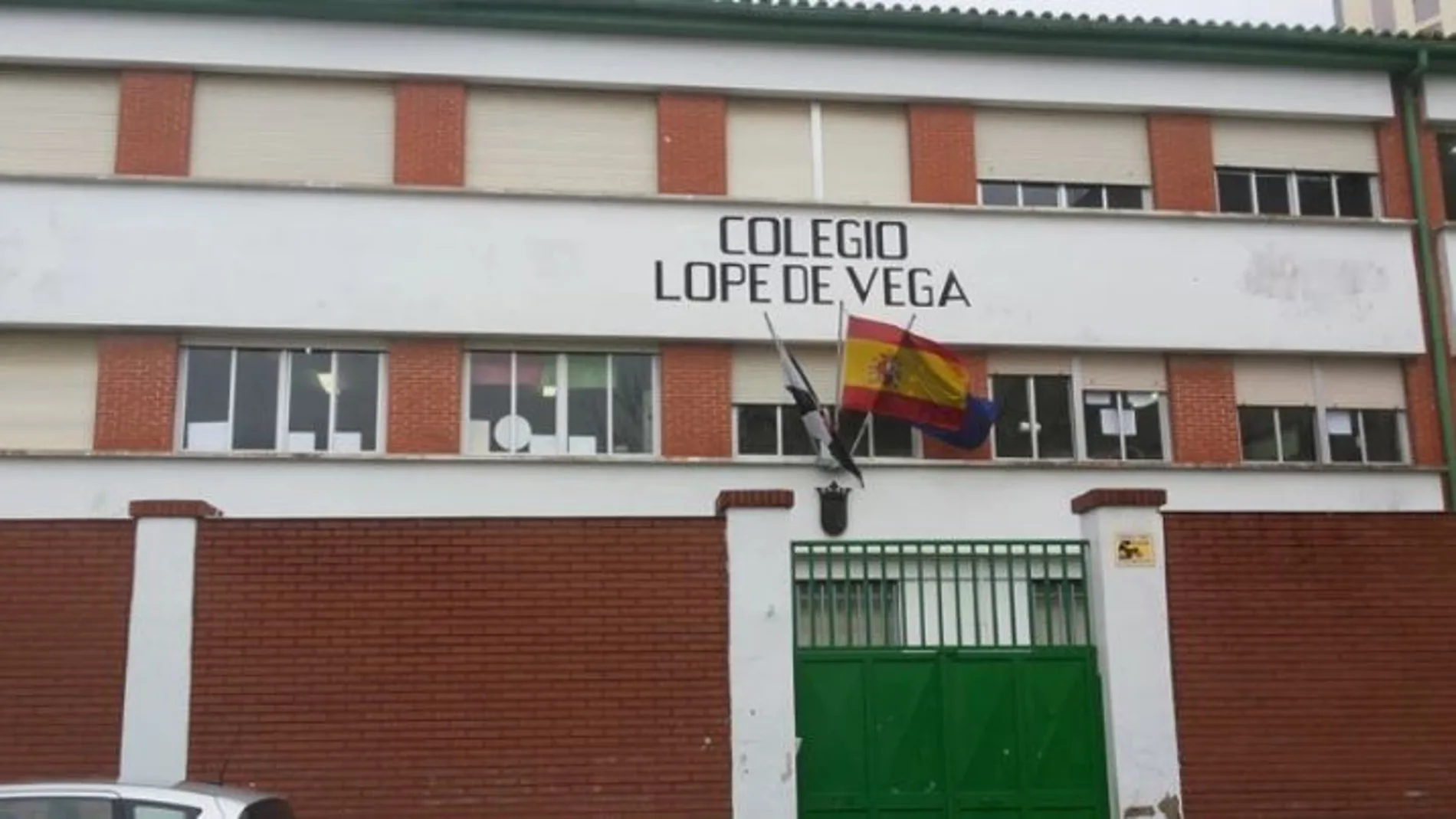 El conserje de un colegio de Ceuta, condenado a 42 años por abusar de 12 niñas