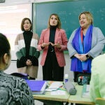 La consejera de Educación, Rocío Lucas, visita el Instituto de Educación Secundaria «La Ramba» en San Esteban de Gormaz