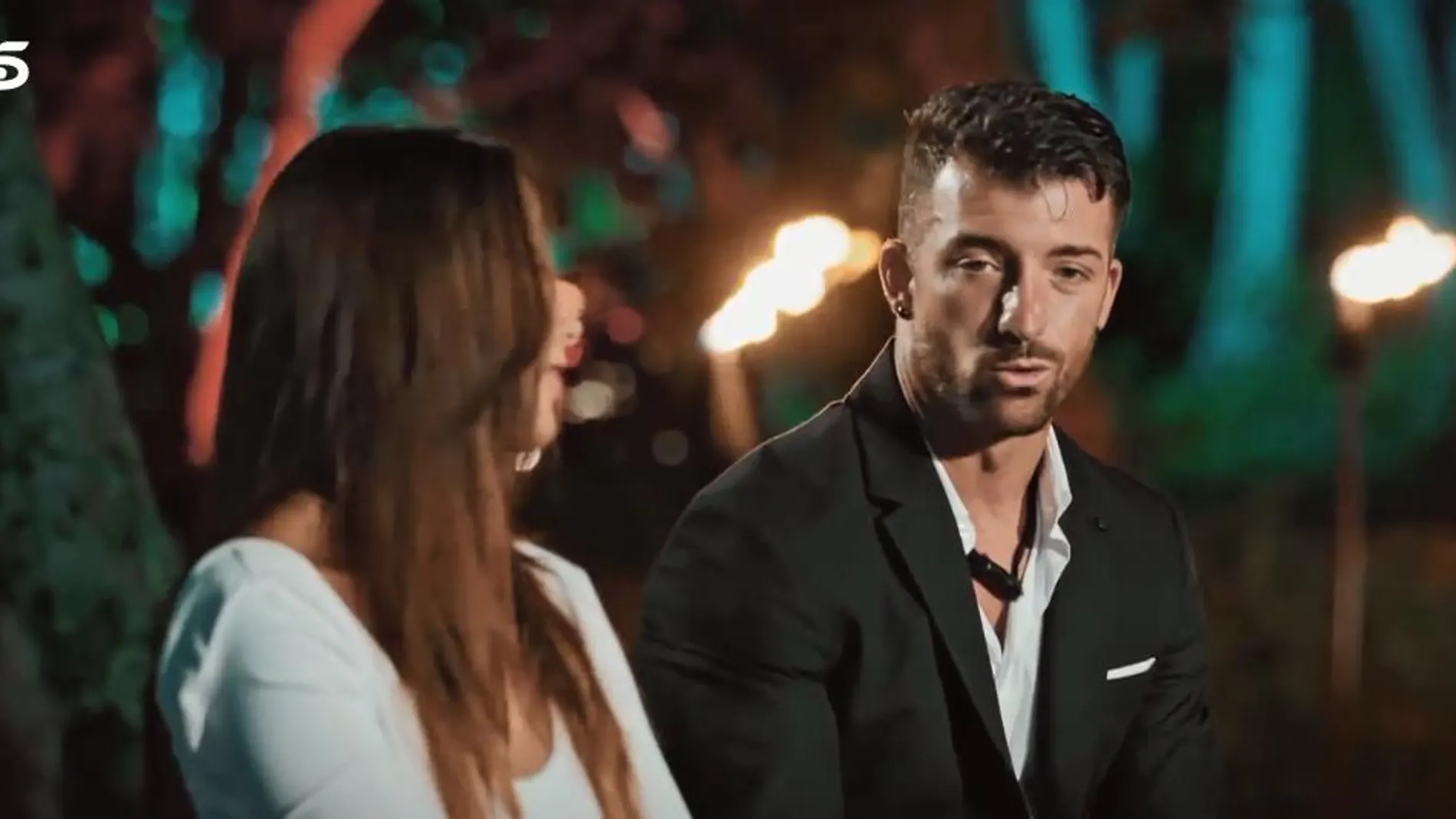 Rubén y Fani, en la hoguera final de 'La isla de las tentaciones'