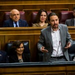 Primera Sesion de Control al Nuevo Gobierno en el Congreso de los Diputados. Pedro Sanchez, Carmen Calvo y Pablo Iglesias durante el Pleno de hoy.