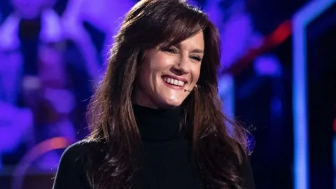 Elena Rodríguez, madre de Adara