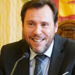 El alcalde de Valladolid, Óscar Puente, muestra su satisfacción tras anunciar el nuevo proyecto