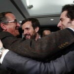 Alonso, Casado y Borja Sémper coincidieron ayer en Madrid en la presentación del libro de González Pons / Gtres