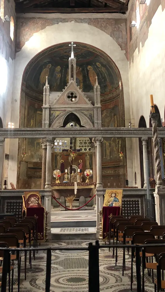 Iglesia Santa María in Cosima. La Iglesia de la Bocca della Verità en Roma