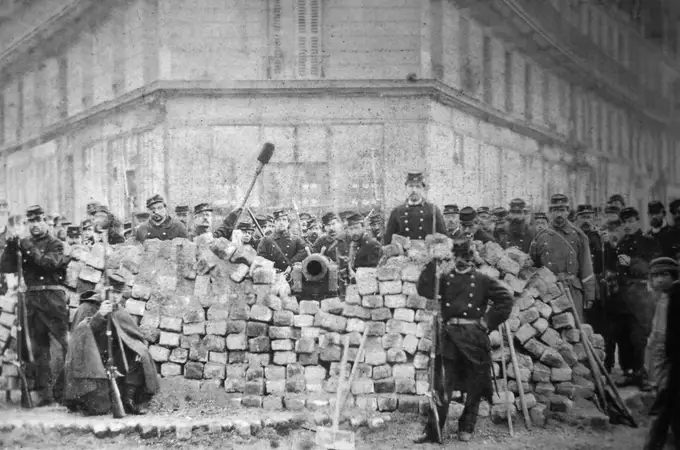 El asedio a la Comuna de París: barricadas, polvo y hambre