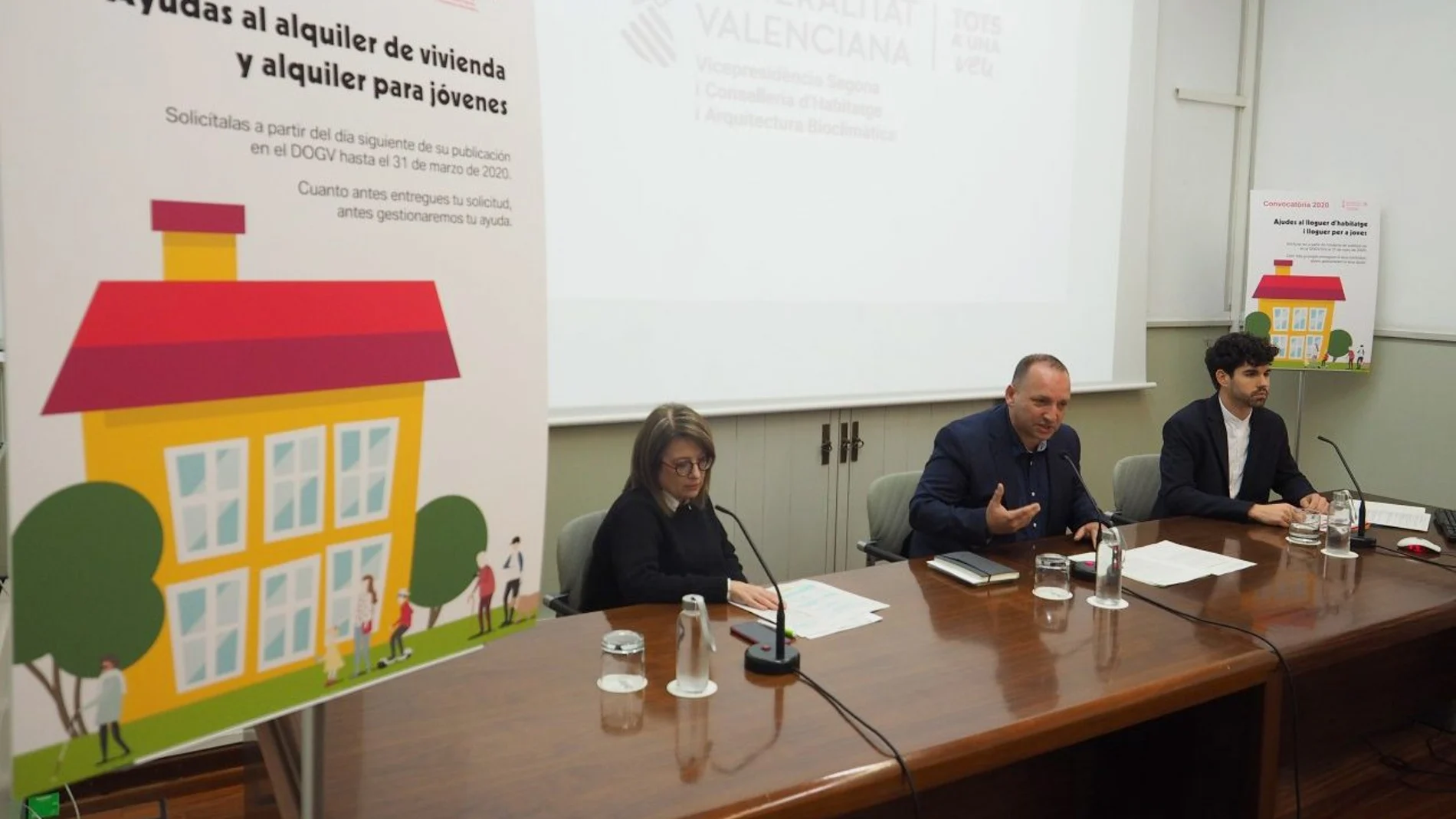 El vicepresidente segundo y conseller de Vivienda, Rubén Martínez Dalmau, presentó ayer las ayudas, que se publicarán de manera inminente en el DOGV