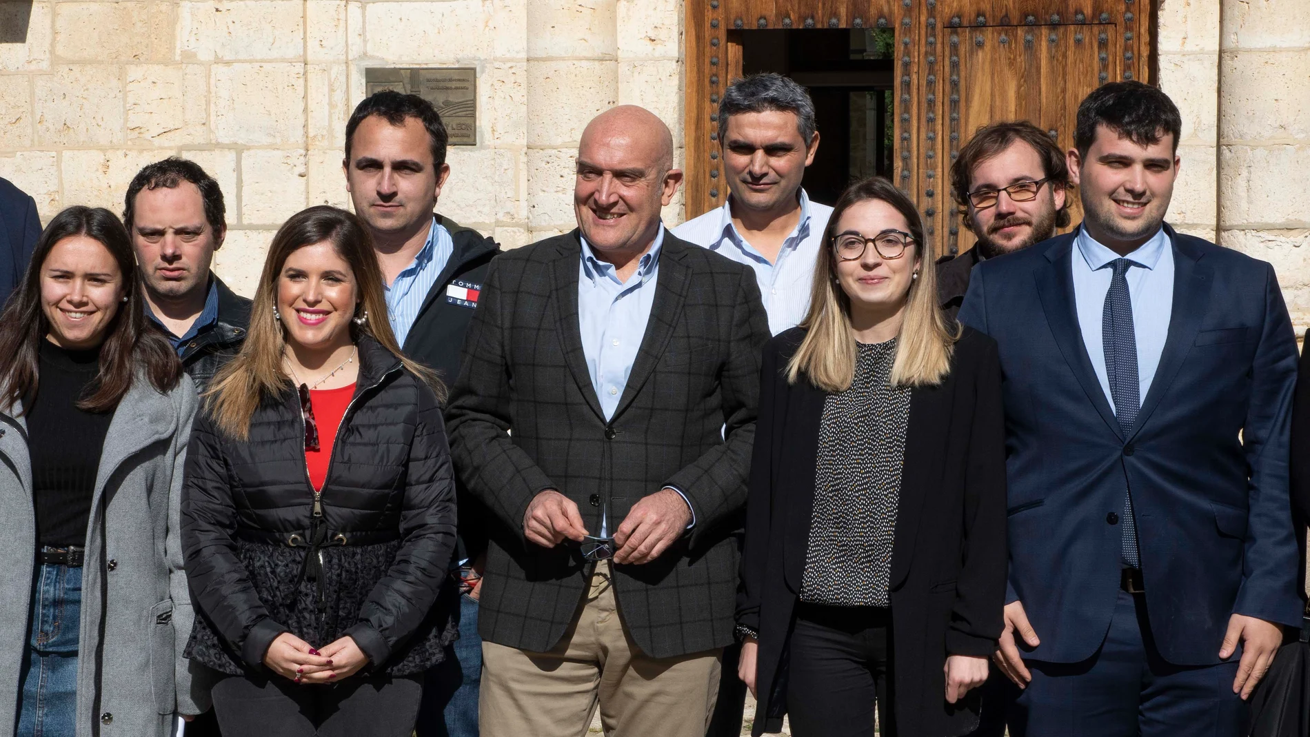 El consejero de Agricultura, Ganadería y Desarrollo Rural, Jesús Julio Carnero, se reúne con distintos colectivos para avanzar en la elaboración del Plan de Agricultura y Ganadería Joven
