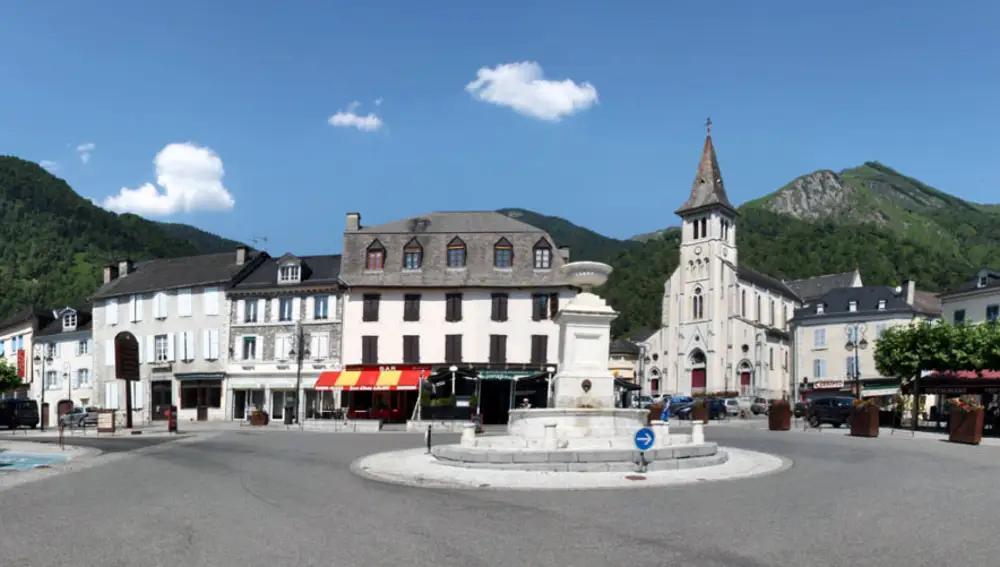 Laruns, en el corazón del valle de Ossau, Pirineos Franceses