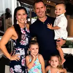  Un ex jugador de rugby quema vivos a su mujer y a sus tres hijos en su coche y luego se suicida