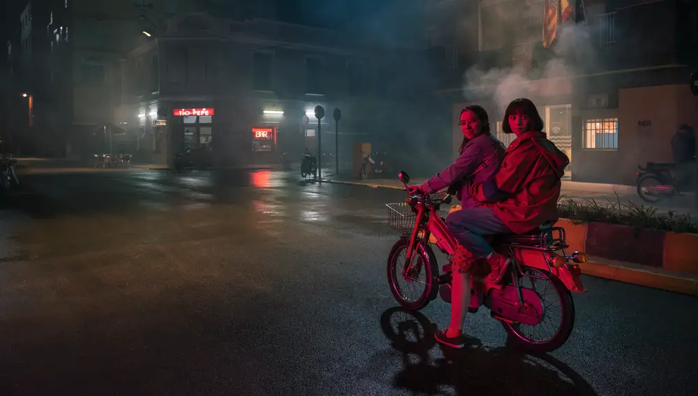 Primeras imágenes de “Paraíso”, la versión española de “Stranger things”