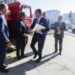El consejero de Fomento y Medio Ambiente, Juan Carlos Suárez-Quiñones, presenta la campaña 'Yo me enchufo a la prevención de los incendios forestales' que se desarrolla en colaboración con Red Eléctrica de España