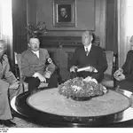 Chamberlain y HItler en Munich