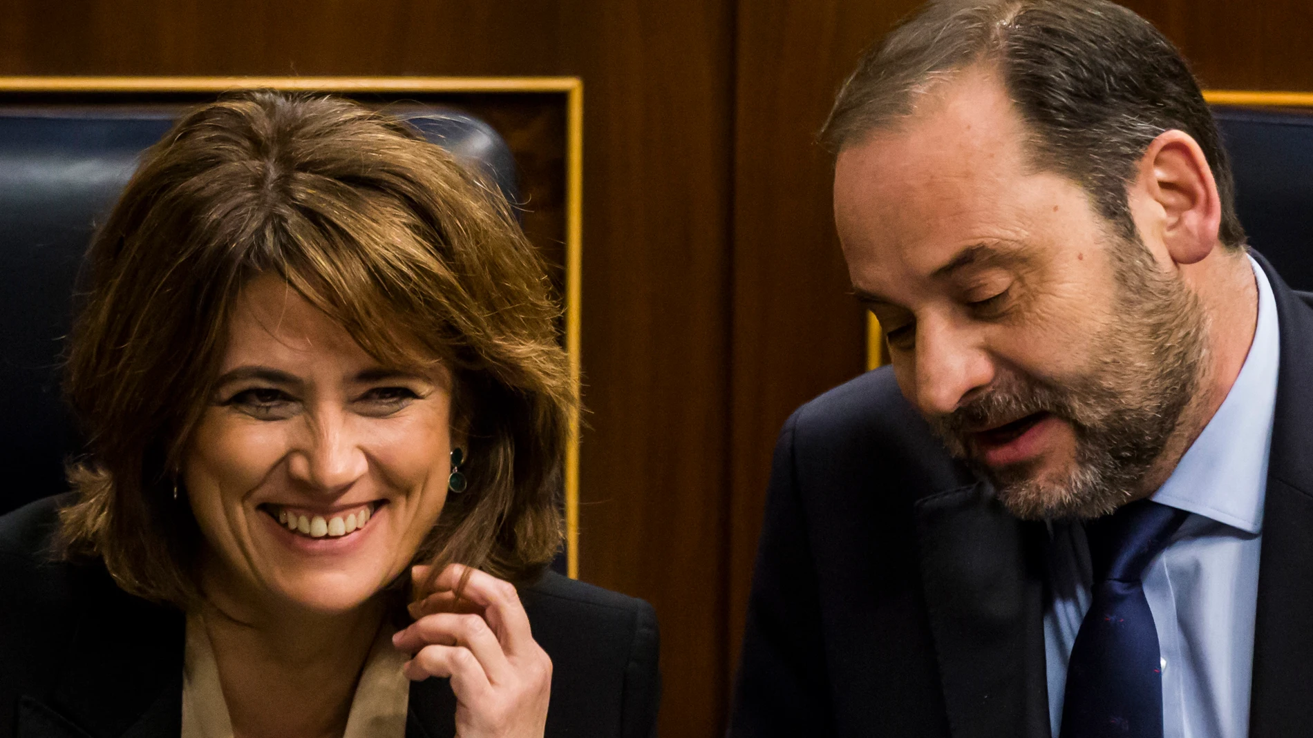 Dolores Delgado, en el Congreso junto a Ávalos cuando era ministra de Justicia del Gobierno