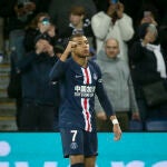Mbappé celebra un gol