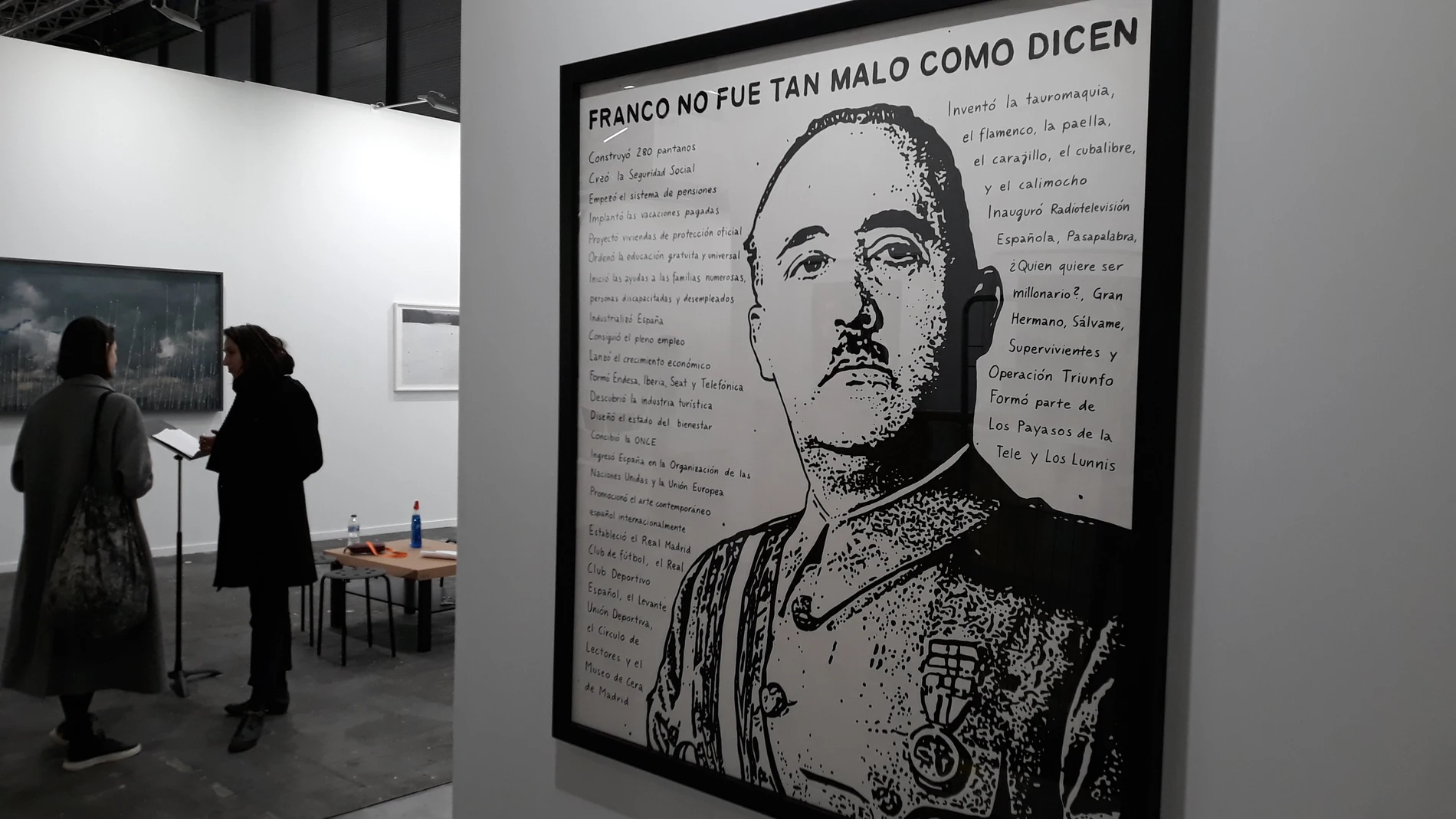 "Franco no fue tan malo como dicen", obra que se puede ver en la galería Forsblom, de Finlandia