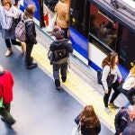 Viajeros en Metro de Madrid