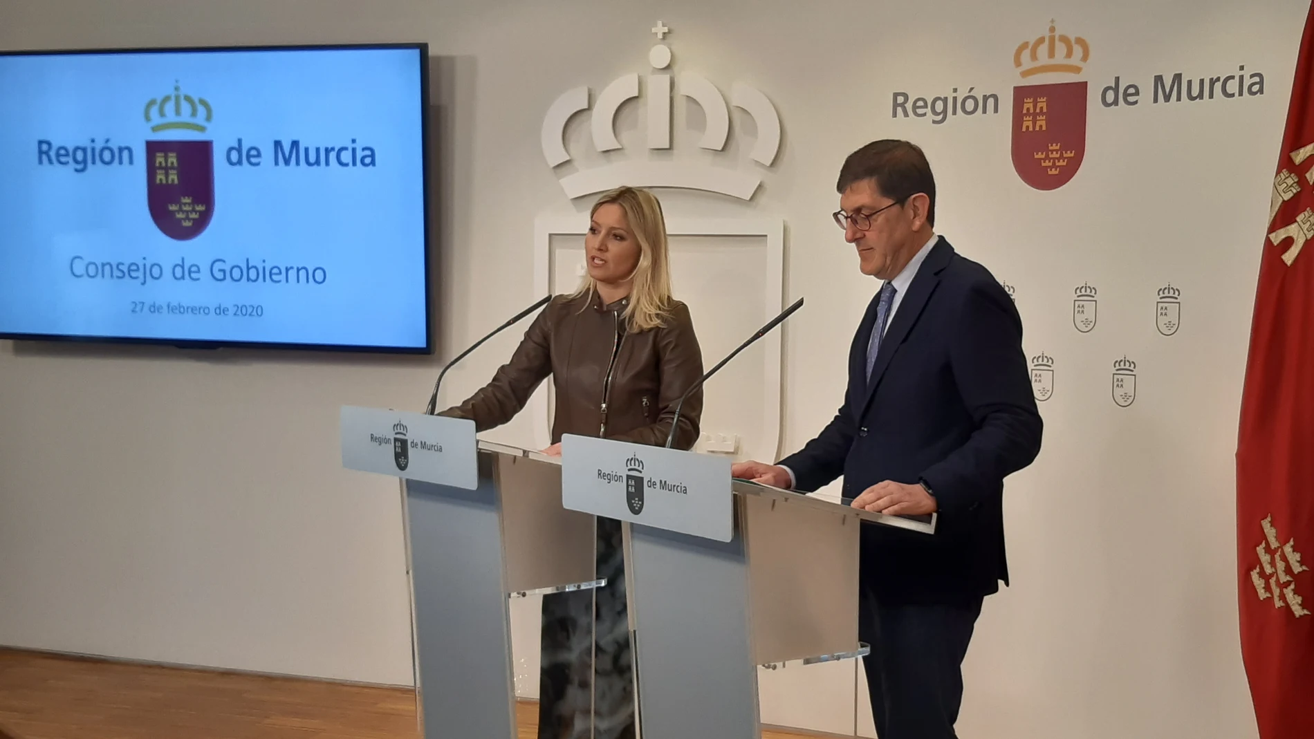 El Ejecutivo murciano pide al Gobierno central una mesa "bilateral" como la mantenida con Torra