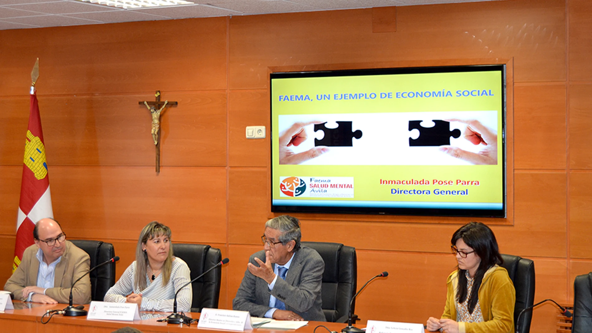 Mesa redonda sobre Economía Social celebrada en la Universidad Católica de Ávila (UCAV)