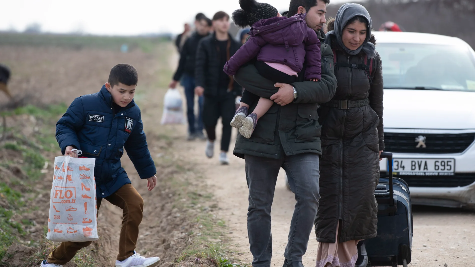 Refugees try to reach Europe from Erdine, Syria
