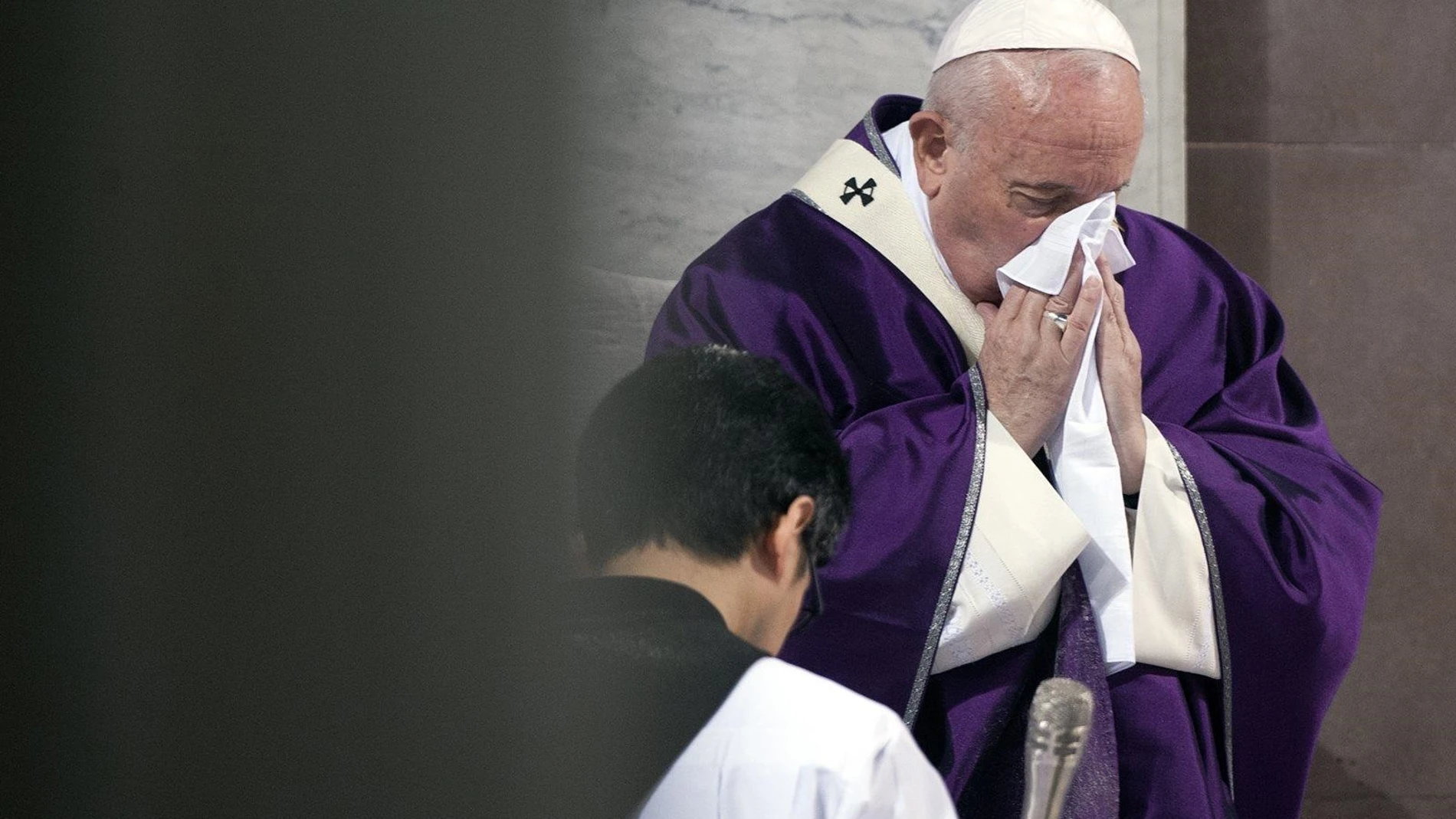 El Papa ha cancelado todos sus catos próximos por el resfriado que sufre