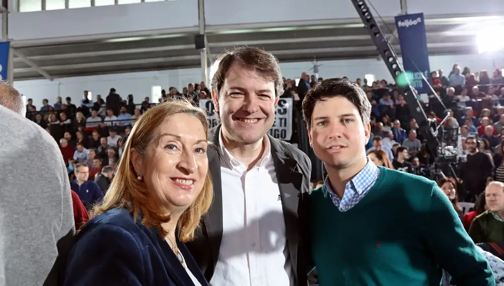 Fernández Mañueco y Ana Pastor