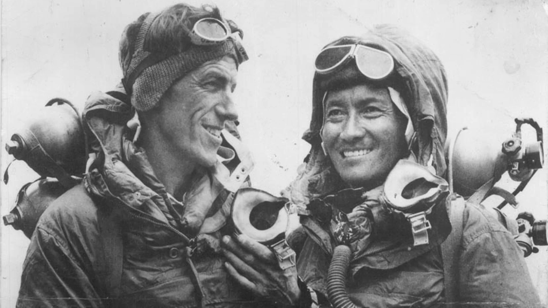 Edmund Hillary y Tenzing Norgay tras escalar el Everest.