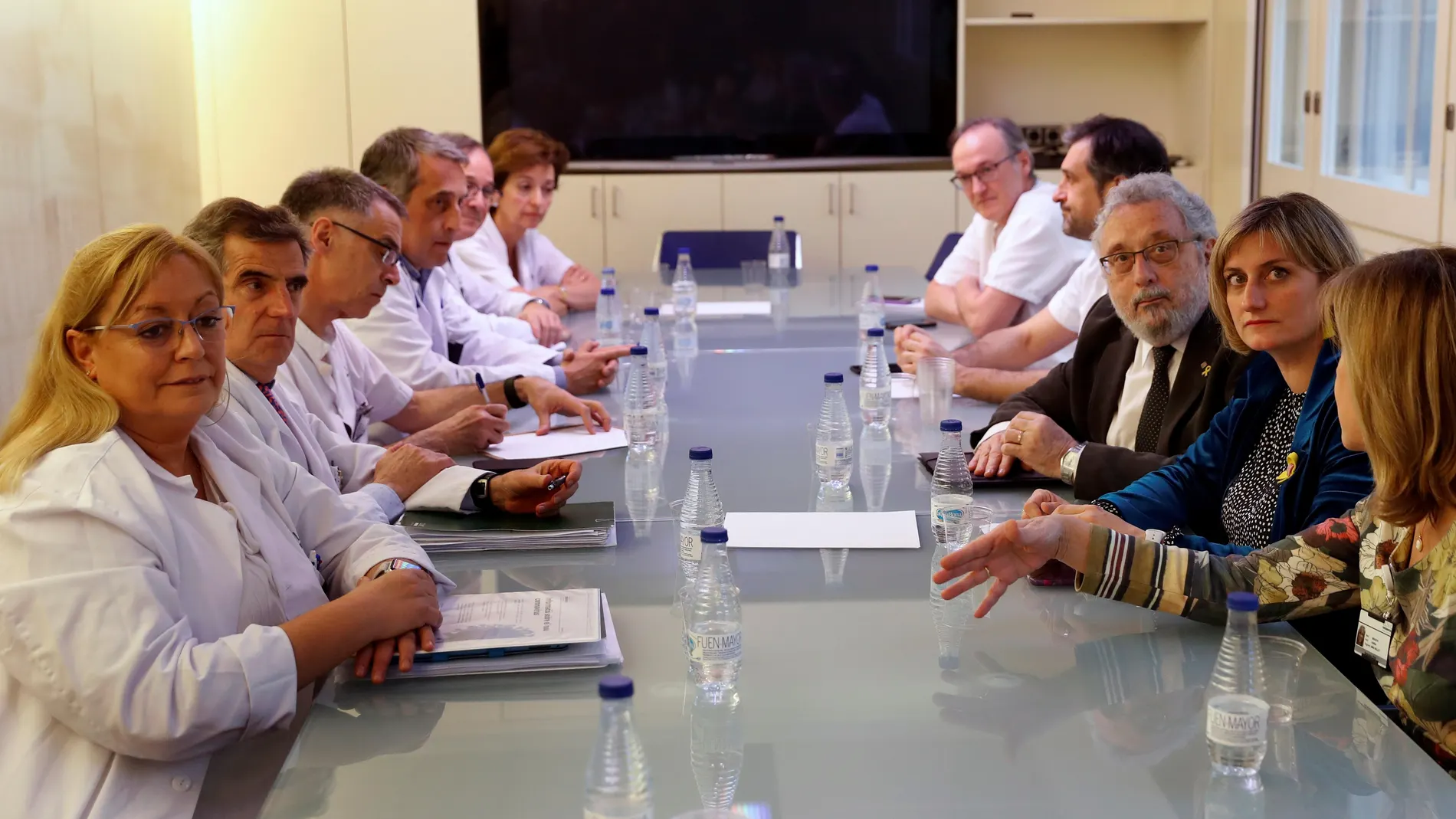 Consellera de Sanidad se reúne con los responsables del Hospital Clínic de Barcelona
