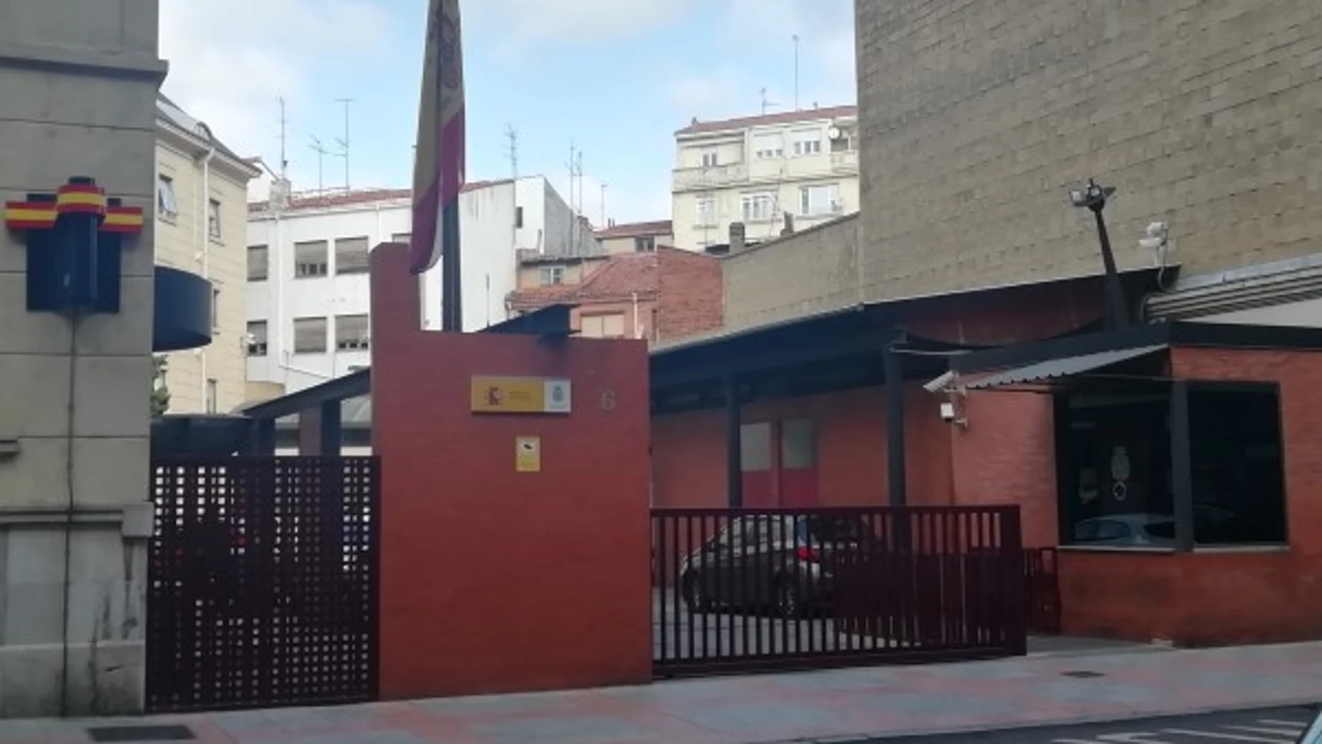 Comisaría de la Policía Nacional en León en la que trabaja el afectado que tomó declaración a dos ciudadanos coreanos