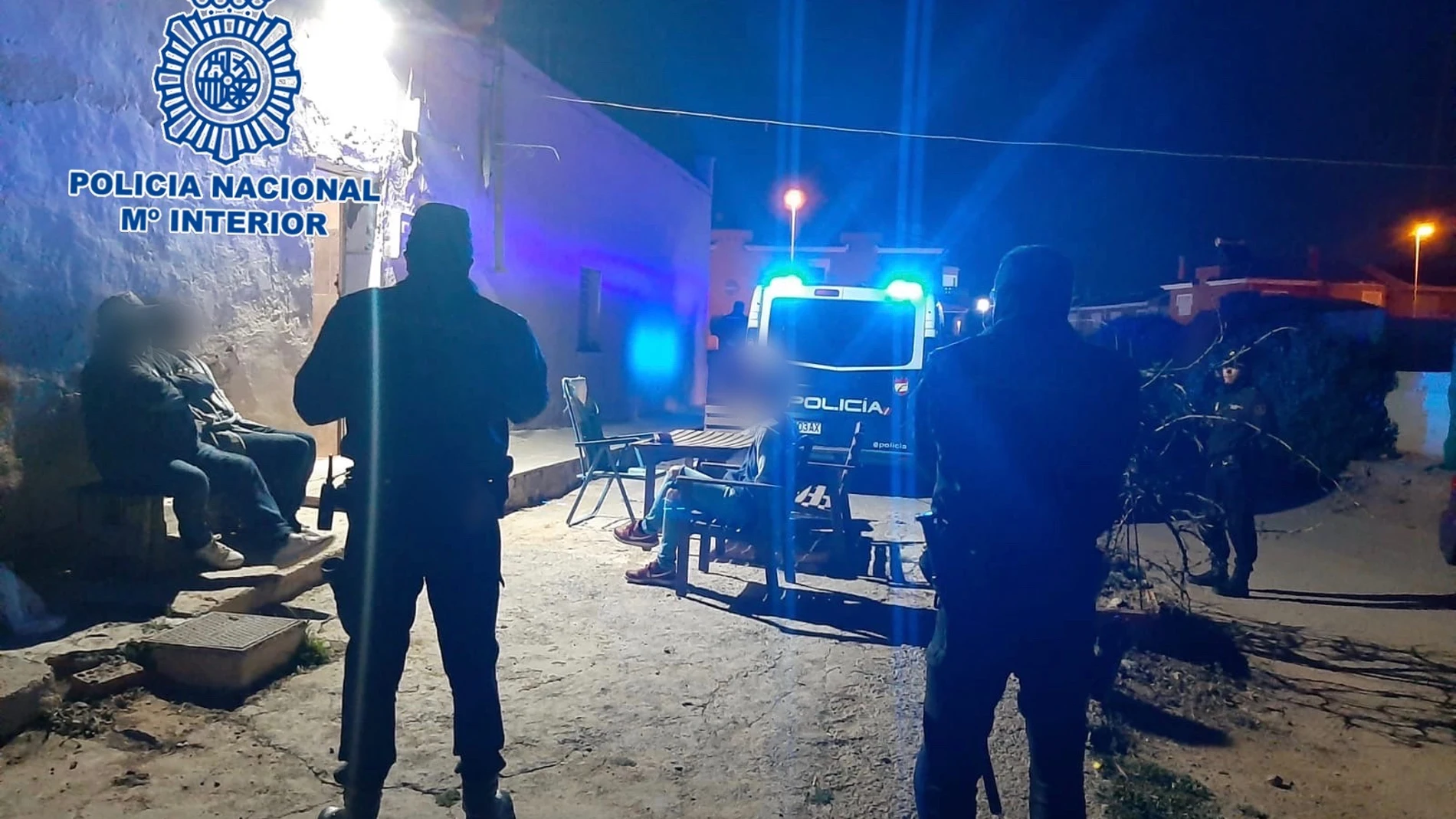 Los agentes de la Policía Nacional