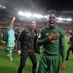 Iñaki Williams celebra su pase a la final de la Copa del Rey en el estadio Nuevo Los Cármenes
