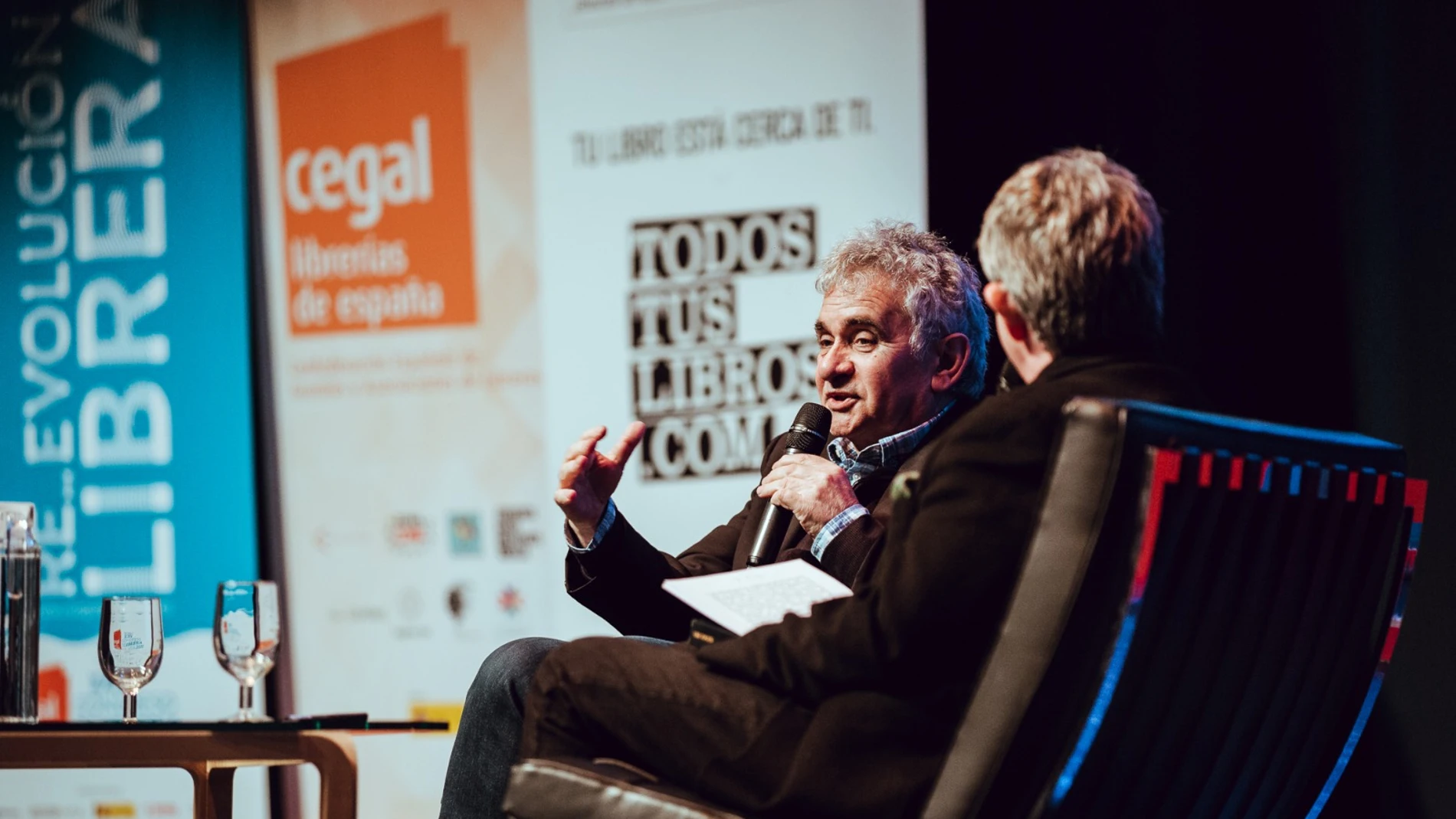 Un momento durante la conferencia de clausura a cargo de Bernardo Atxaga
