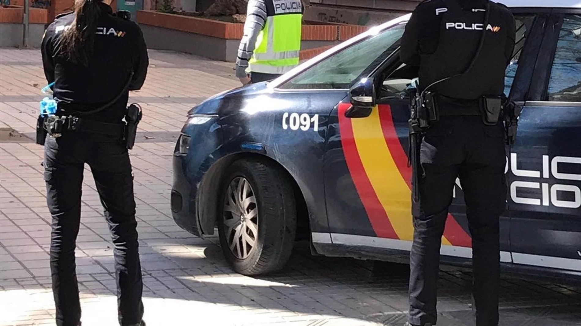 Sucesos.- Detenido un hombre por una presunta agresión machista a su pareja en Oviedo