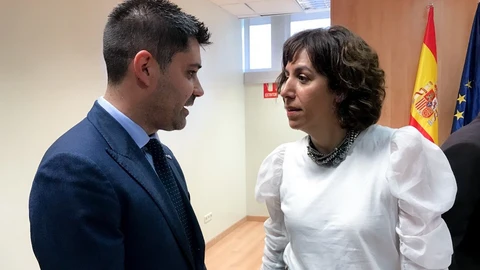 David Aganzo charla con Irene Lozano, presidenta del CSDAFE (Foto de ARCHIVO)31/01/2020