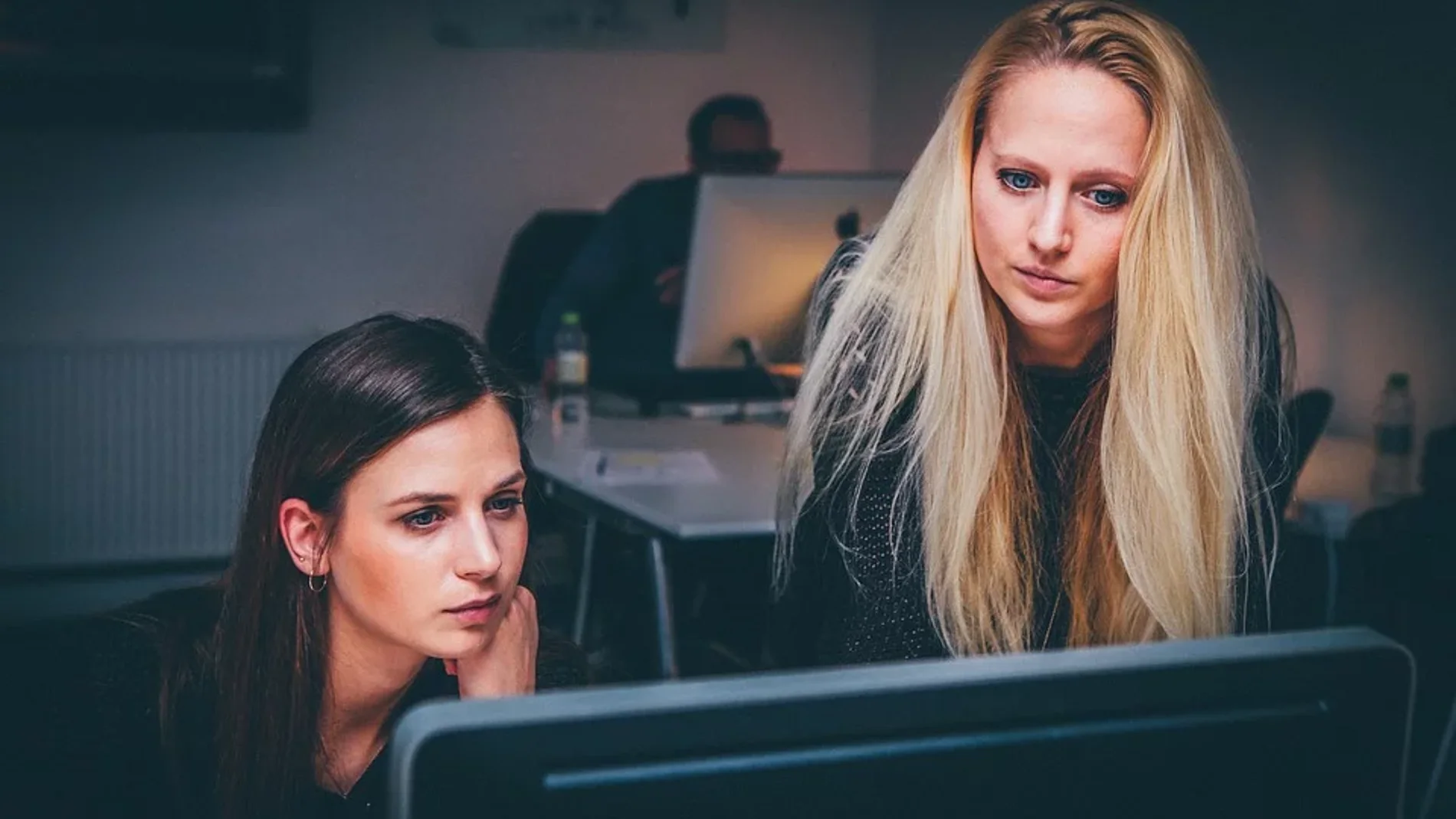 La autónoma digitalizada reduce la brecha salarial de género en un 4% respecto al resto de trabajadoras.