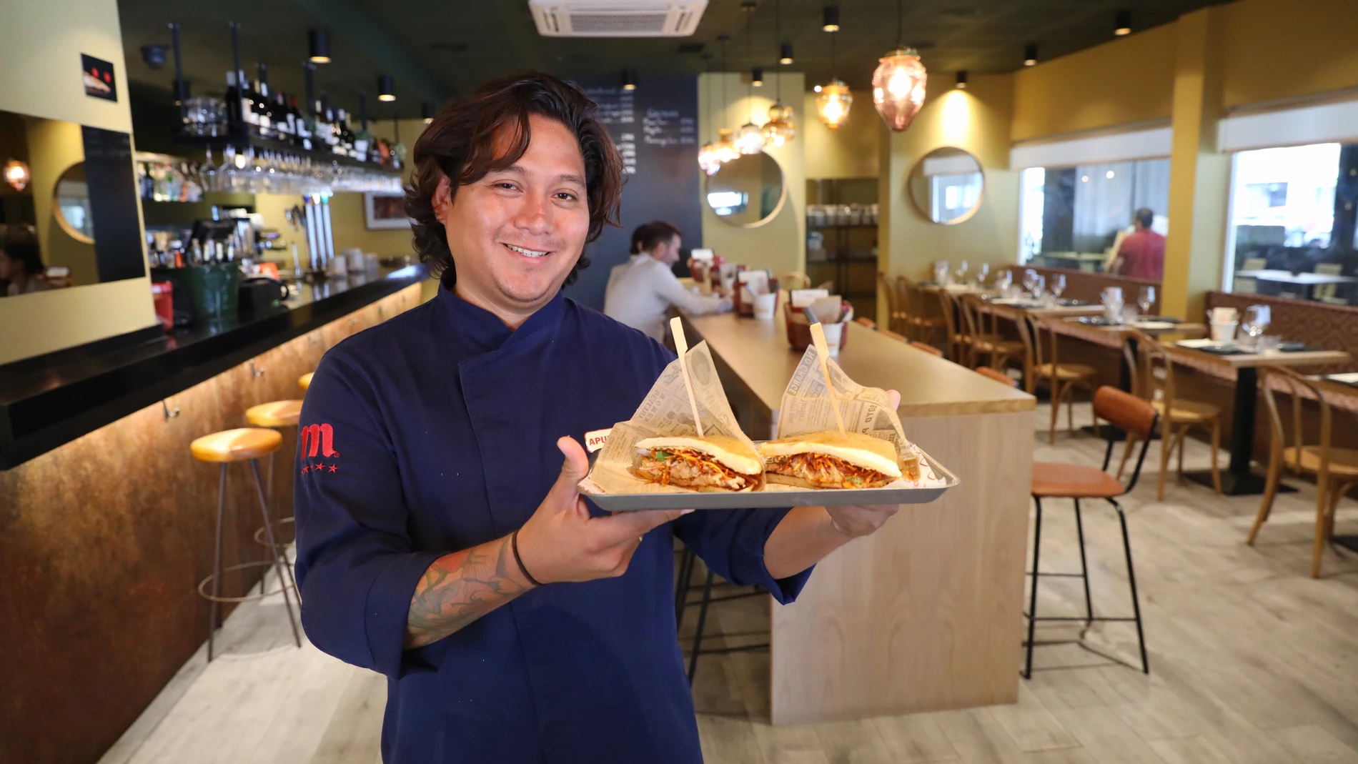 Madrid 17/09/2019El cocinero Mario Cespedes en el restaurante Apura.