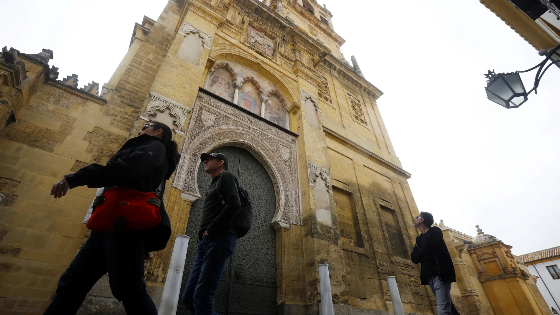 La mezquita-catedral cierra su actividad