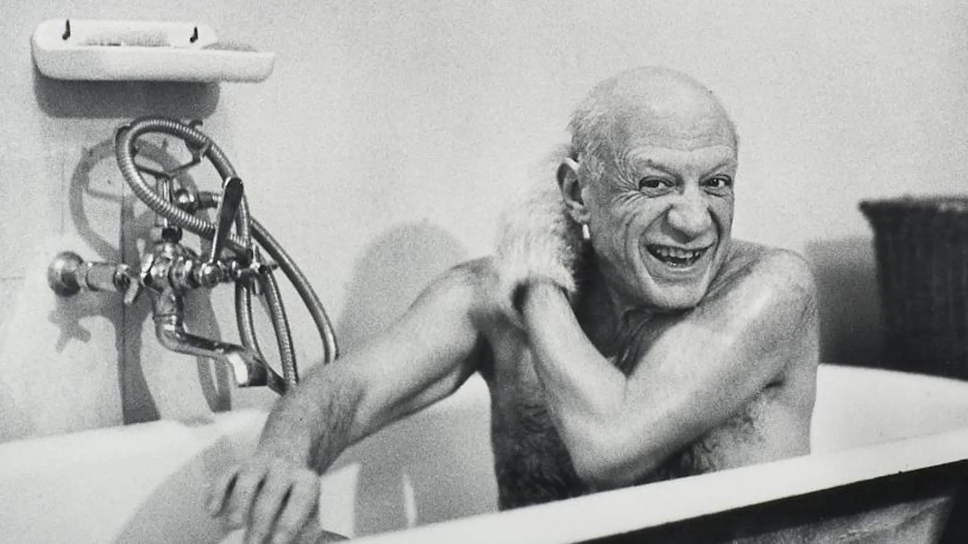 «Picasso íntimo» muestra la cara menos vista del malagueño a través del poeta Palau i Fabre, que le trató muy de cerca