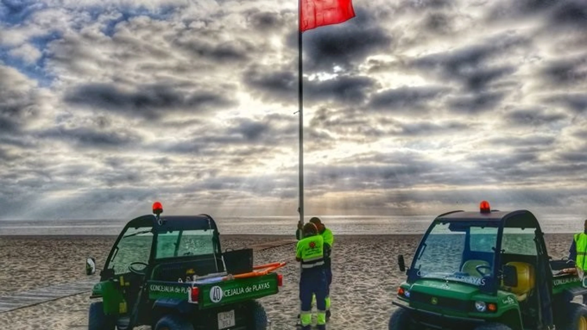 Málaga.- Coronavirus.- Fuengirola cierra las playas del municipio ante la declaración del Estado de Alarma